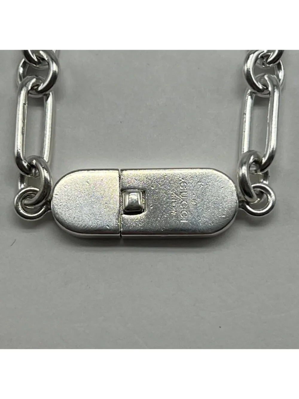 Gucci Tom Ford Era Oval Link Necklace